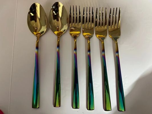 প্লাস্টিক পণ্য ভ্যাকুয়াম ধাতুকরণ মেশিন পিভিডি মেশিন আসবাবপত্রের জন্য