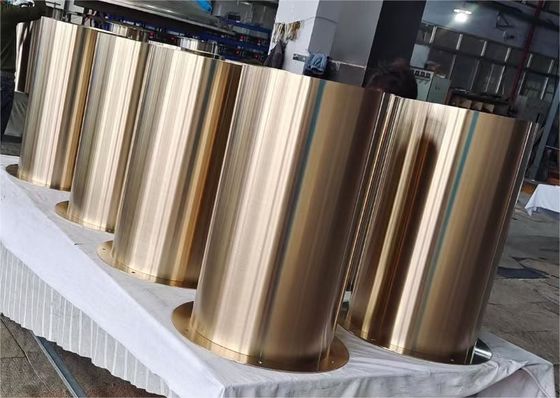 প্লাস্টিকের পিভিডি মেটালাইজিং মেশিন ডাবল গেট সহ রৌপ্য রঙের লেপ দেওয়ার জন্য অ্যালুমিনিয়াম প্লাটিং মেশিন