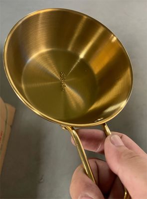 বোতল/ব্রেসলেট/হার্ডওয়্যারের জন্য মেটালাইজিং পিভিডি ভ্যাকুয়াম কোটিং মেশিন/মাল্টি আর্ক কোটিং মেশিন