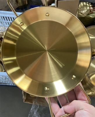 বোতল/ব্রেসলেট/হার্ডওয়্যারের জন্য মেটালাইজিং পিভিডি ভ্যাকুয়াম কোটিং মেশিন/মাল্টি আর্ক কোটিং মেশিন