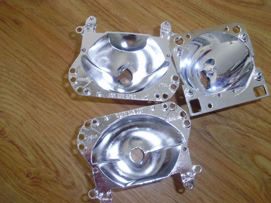 1 বছরের ওয়ারেন্টি স্টেইনলেস স্টীল সার্জিক্যাল যন্ত্রপাতি পিভিডি ভ্যাকুয়াম লেপ মেশিন