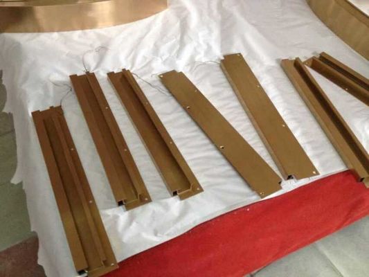 উল্লম্ব একক দরজা স্টেইনলেস স্টীল আসবাবপত্র কালো পিভিডি ভ্যাকুয়াম লেপ মেশিন