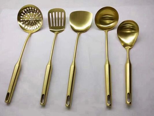 রান্নাঘরের সামগ্রীর জন্য উচ্চ তাপমাত্রা প্রতিরোধ এবং পরিধান-প্রতিরোধী আবরণ সহ সম্পূর্ণ স্বয়ংক্রিয় PVD ভ্যাকুয়াম কোটিং মেশিন