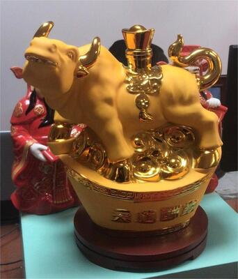 সিরামিক কারুশিল্পের জন্য ফুল অটো পিভিডি ভ্যাকুয়াম লেপ মেশিন, উজ্জ্বল রঙ এবং উচ্চ চকচকে এবং 1 বছরের ওয়ারেন্টি