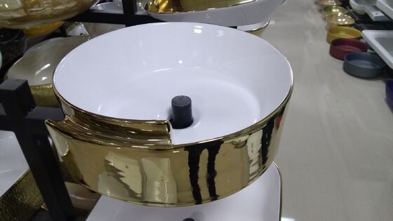High-Gloss PVD Coating Machine with Full Auto Control System and Custom Made Vacuum Chamber for Bathroom Fixtures