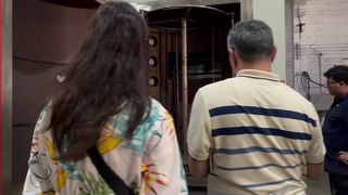 ইরান গ্রাহক পরীক্ষার পর PVD প্রলিপ্ত নমুনা পরীক্ষা করে